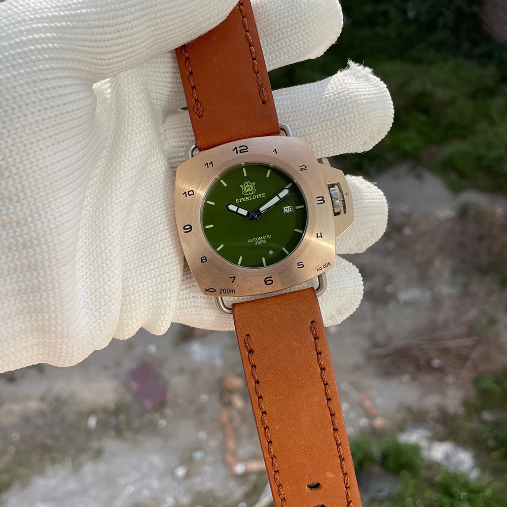 STEELDIVE Men Diver Watch 47mm Bronze Square Automatic Mechanical Wristwatch 20ATM Waterproof Luminous Sapphire NH35