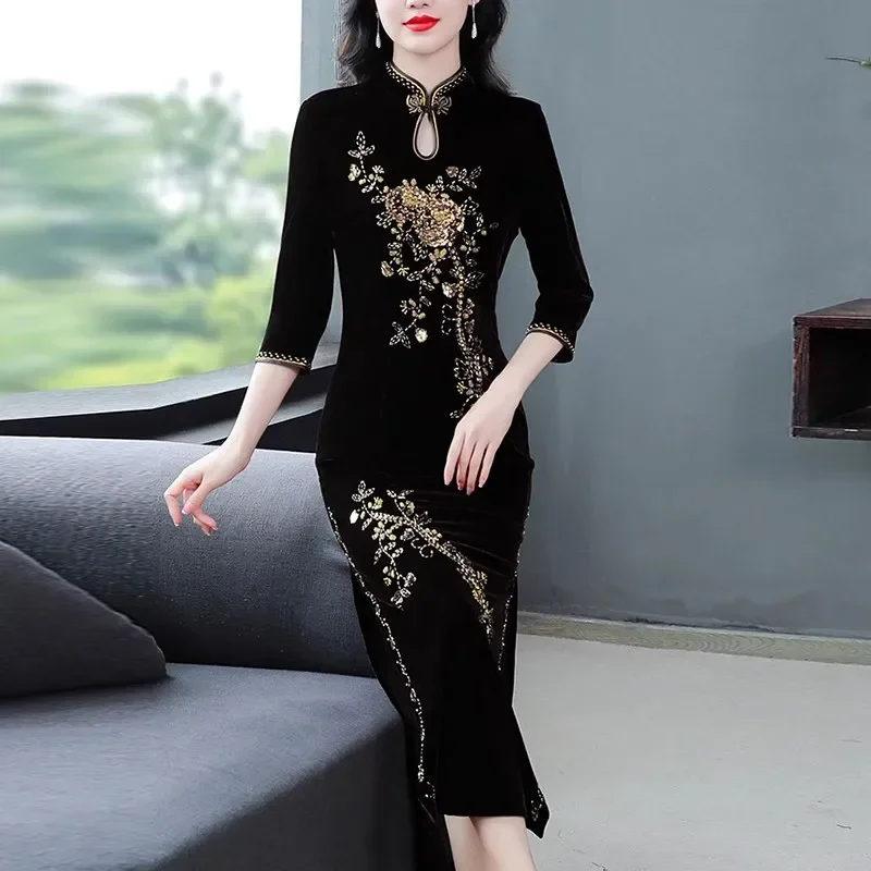 

Golden Velvet Cheongsam Dress Noble Foreign Mother Party Wedding Dresses Spring Autumn Handmade Beading Elegant Evening Dress