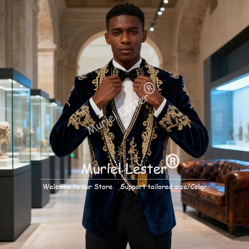 

Brilliant Beaded Crystals Suit Attire For Men Slim Fit 3 Pieces Velvet Groom Blazers Customized Wedding Tuxedos Ropa Hombre