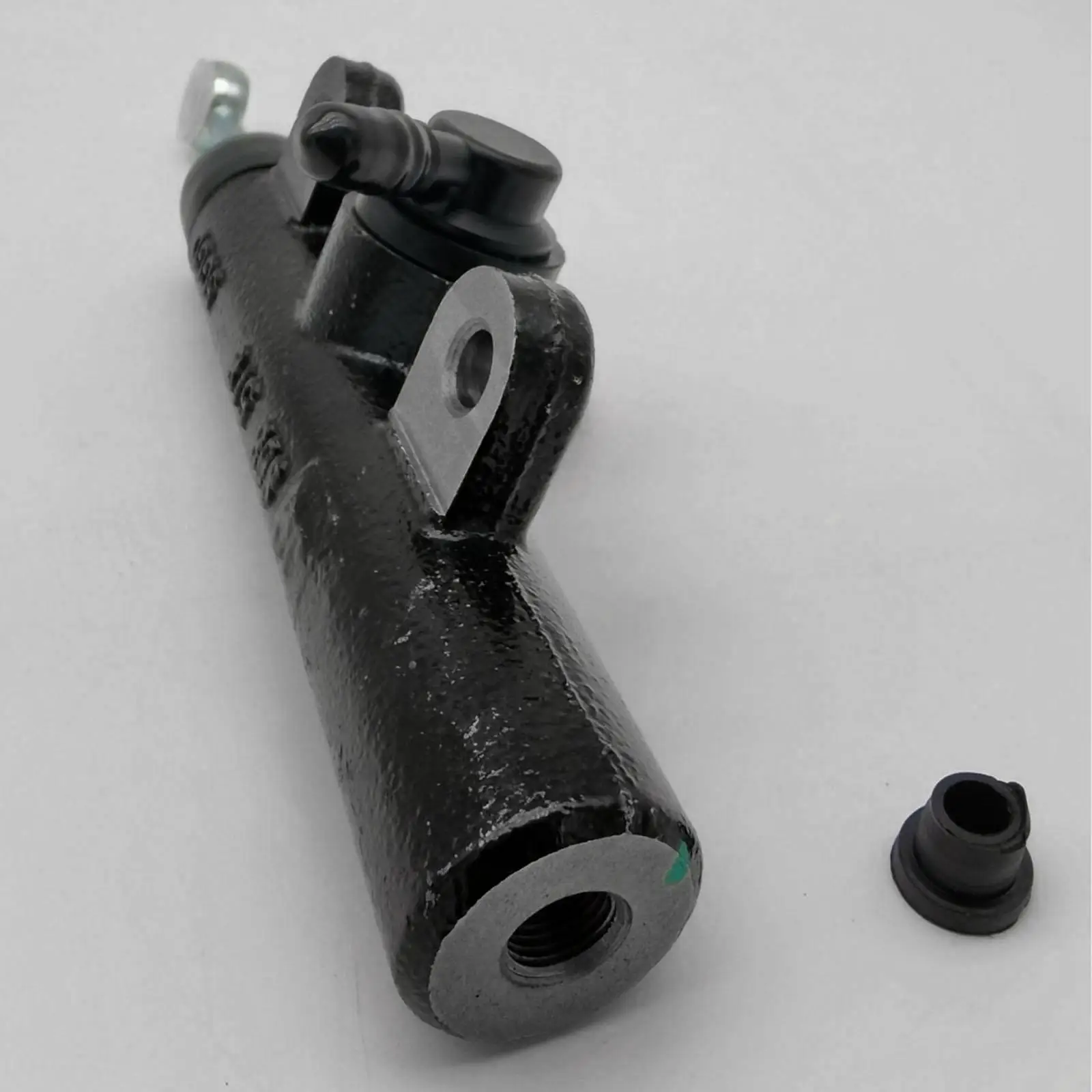 

Clutch Master Cylinder Replace C00059672 Automotive Part for Maxus V80