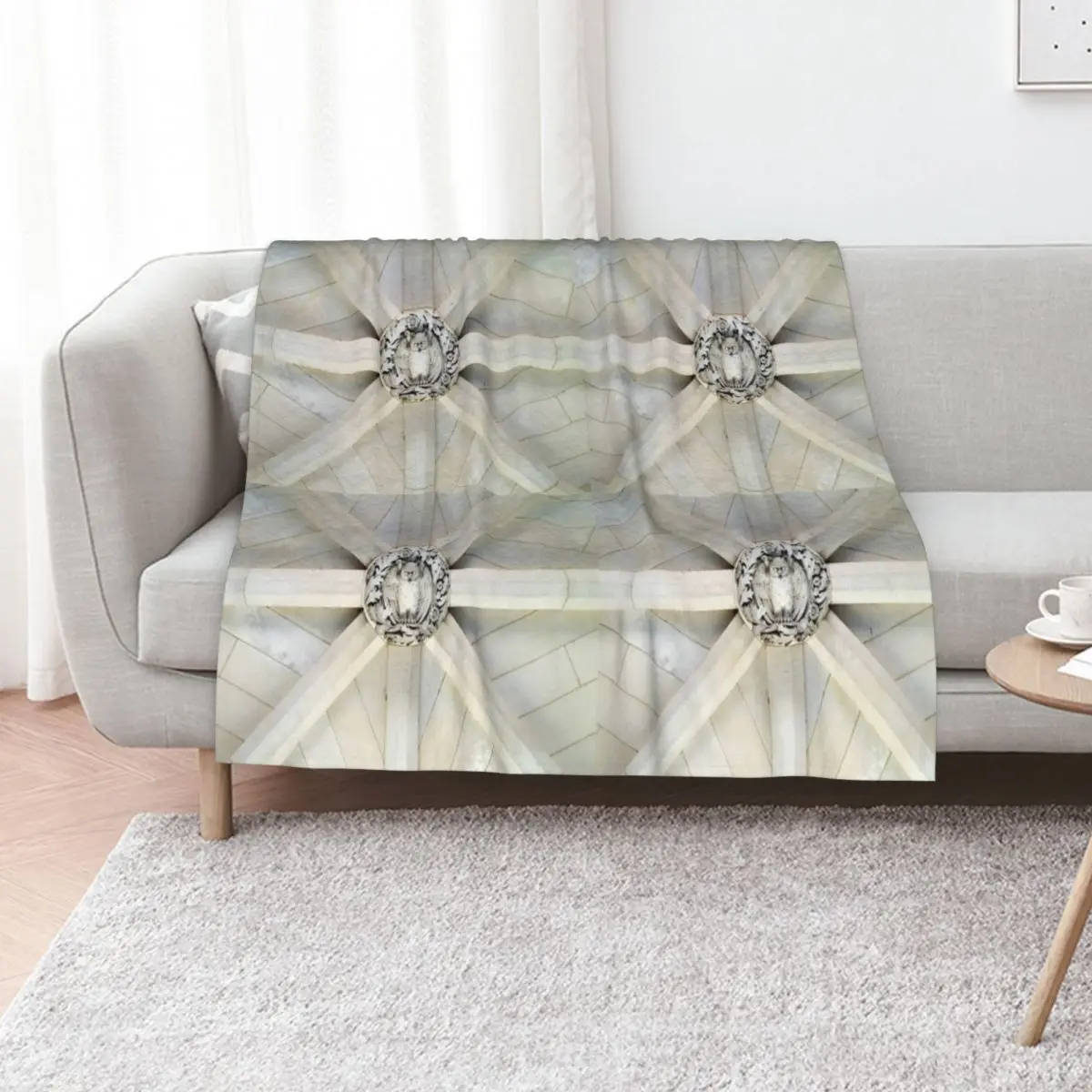 Rock Arch Owl - Bryn Mawr College Throw Blanket Decorative Beds Custom For Baby Giant Sofa Camping Bed covers Blankets