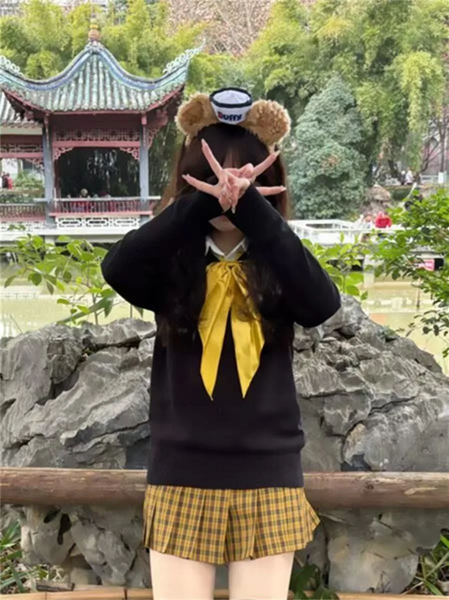 

Вязаный свитер V-Ne, однотонный многослойный комплект с юбкой с рисунком, универсальный комплект для колледжа, осенняя мода, женский комплект...