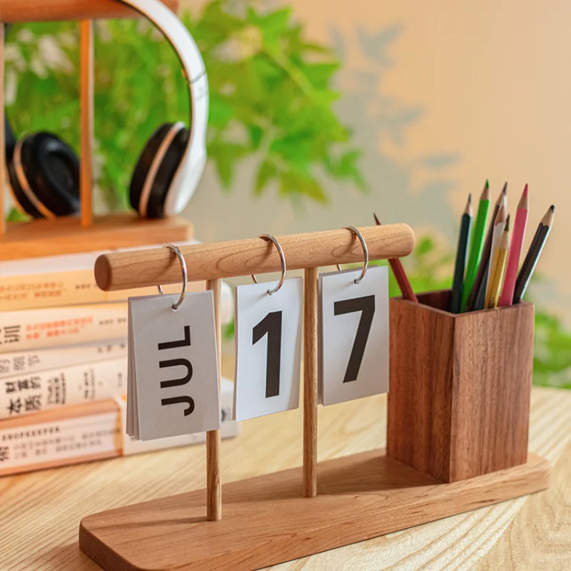 

Light Luxury Wooden Flip Page Calendar Desk Calendar Creative Decoration Timing Ornaments Office Desktop Pen Holder