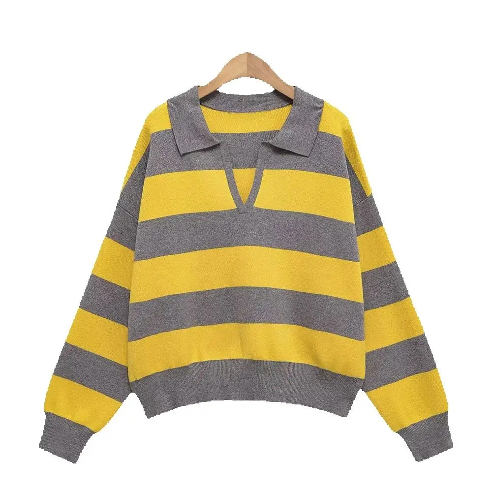

New women's clothing early autumn college style loose casual age reducing long sleeved V-neck POLO knit sweater