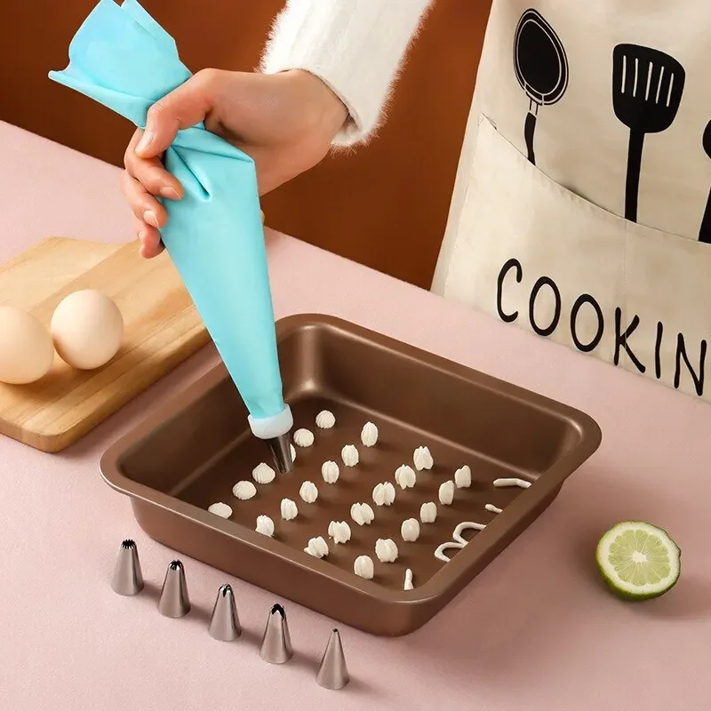 

6/12pcs Cream Nozzle Sets Stainless Steel Cake Decorating Tip Icing Cake Decorating Cream Bag Kitchen Baking Tools Accessories