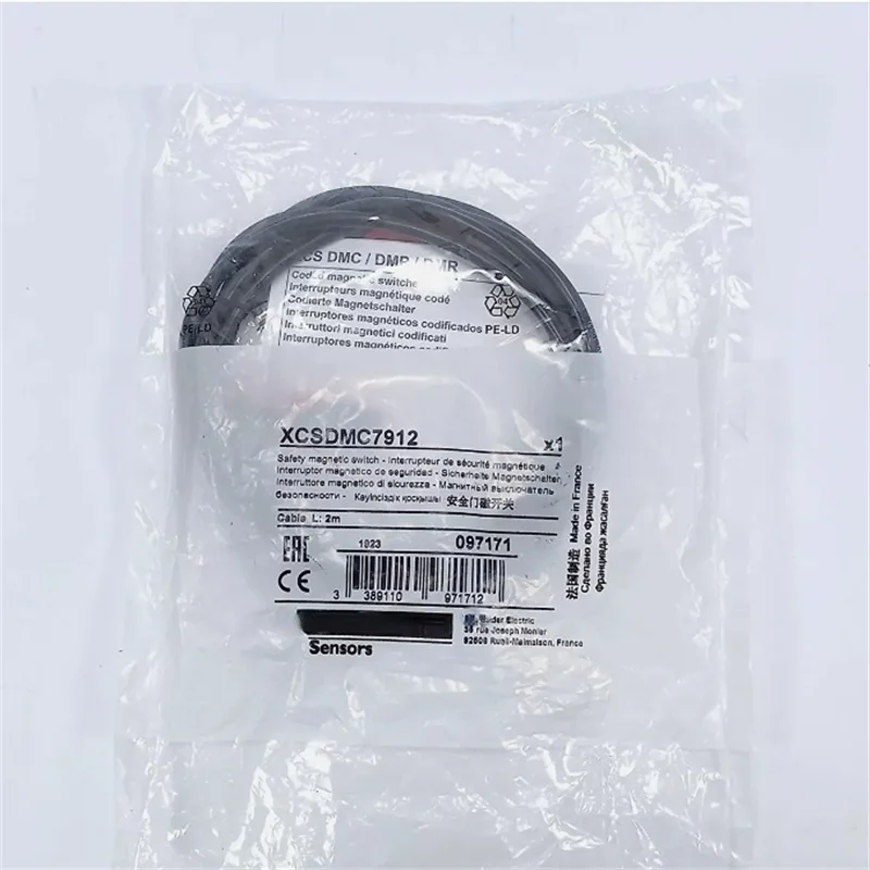 

Brand New XCSDMC7912 Safety Magnetic Switch Cable New In Stock