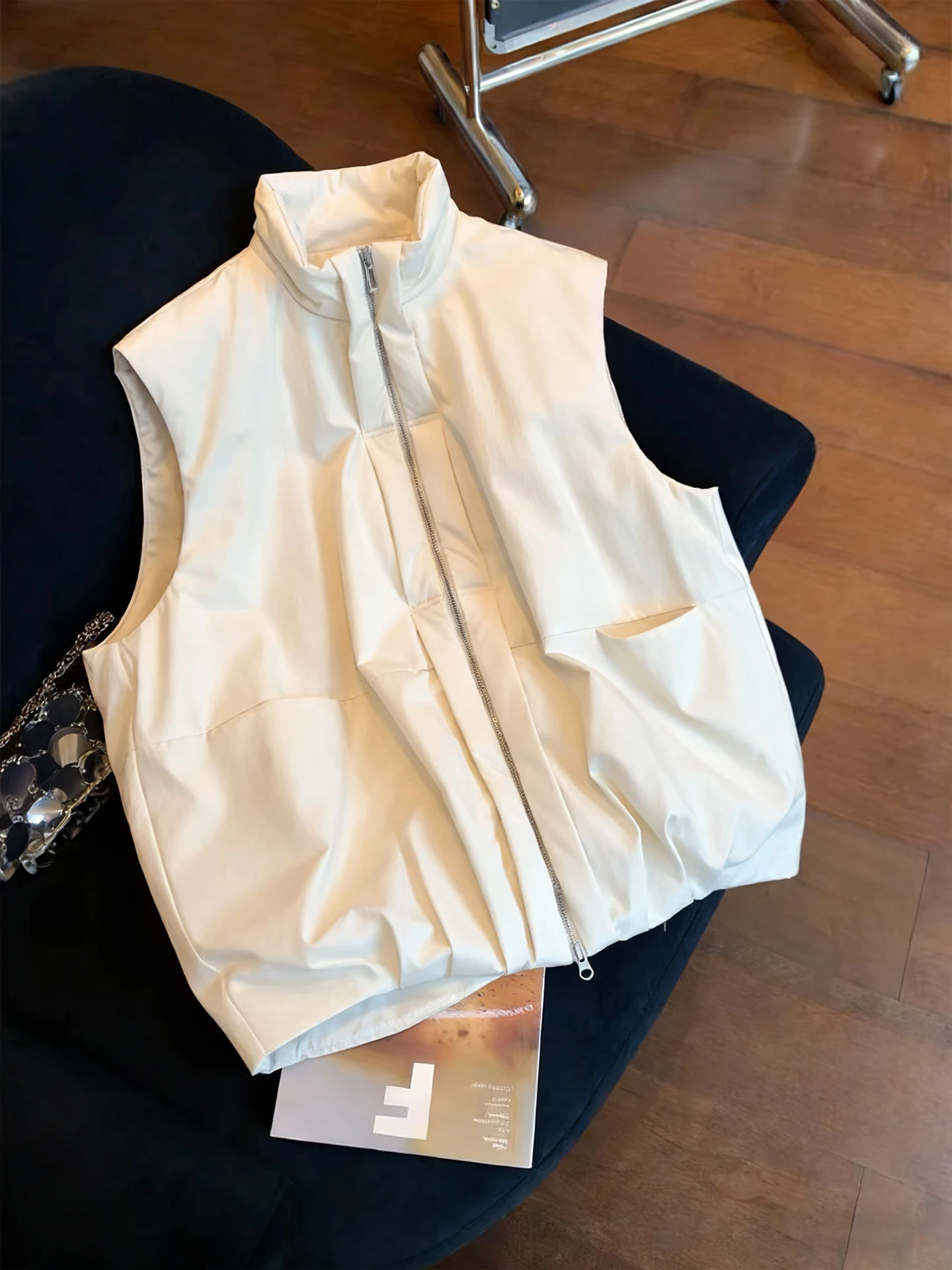 

Casual Sle Pure Color Stand Collar Warm Vest ex Spring Autumn Design Slimming Top for Daily Wear Comfortable Fit Zipper...