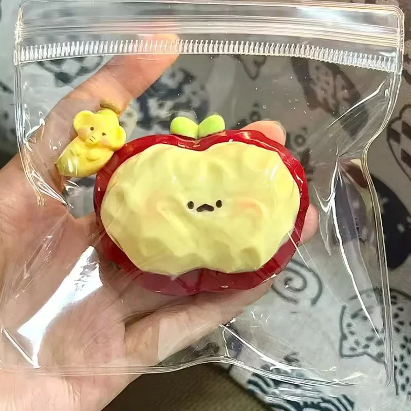 

【Random accessories】Red Strawberry Egg Tart Strawberry Cream Bar Squishy Stress Relief Toy Sensory Toy For Kids Adults Anxiety