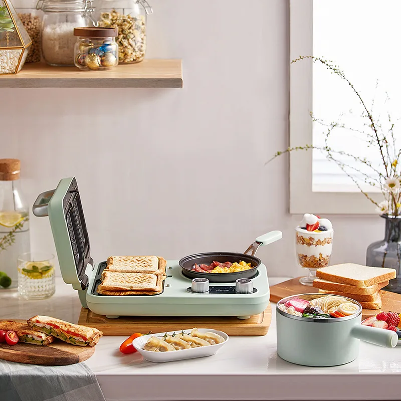Bear breakfast maker, sandwiches, toaster, bread electric cake pan, multi-function, pancakes with cooking pan