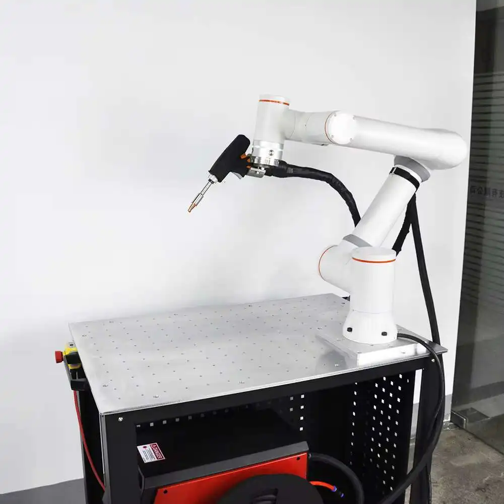 6-Axis Automatic Collaborative Robot Handheld Fiber Laser Air Cooled Welding Hine