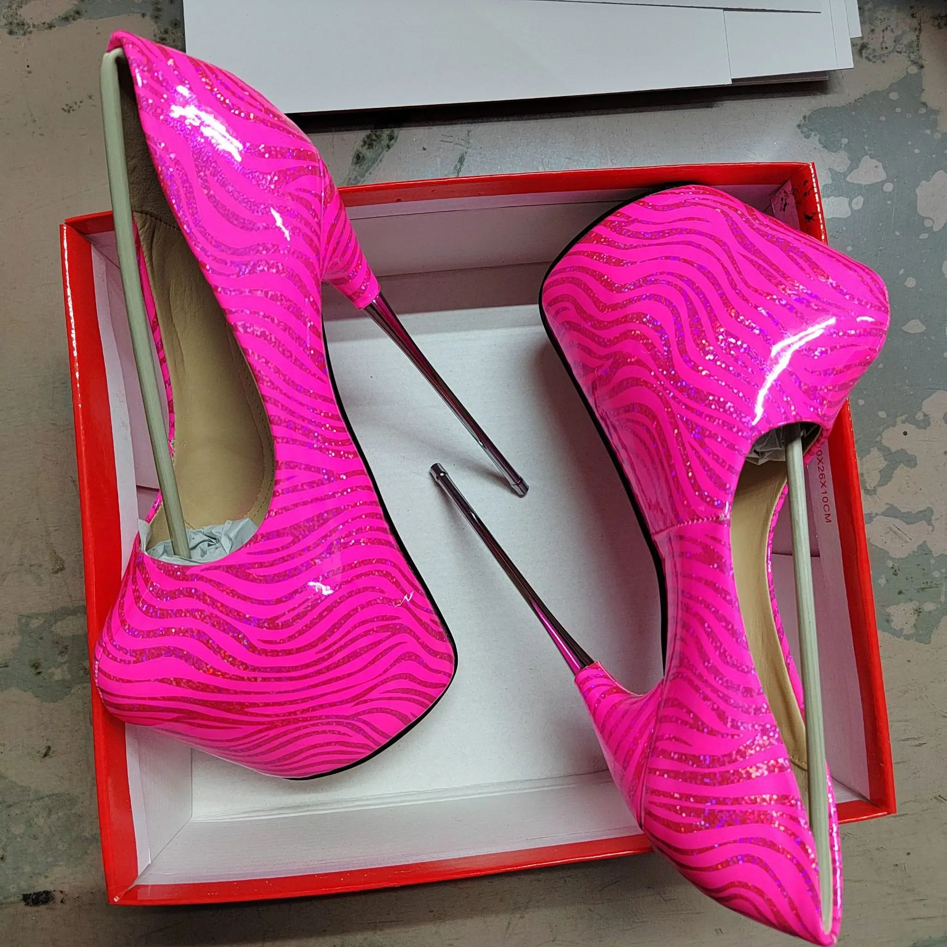 20cm Sexy Pole Dance Platform Pumps Round Toe Super High Metal Thin Heels Feet Fetish Shoes Party Nightclubs Dancers Stilettos