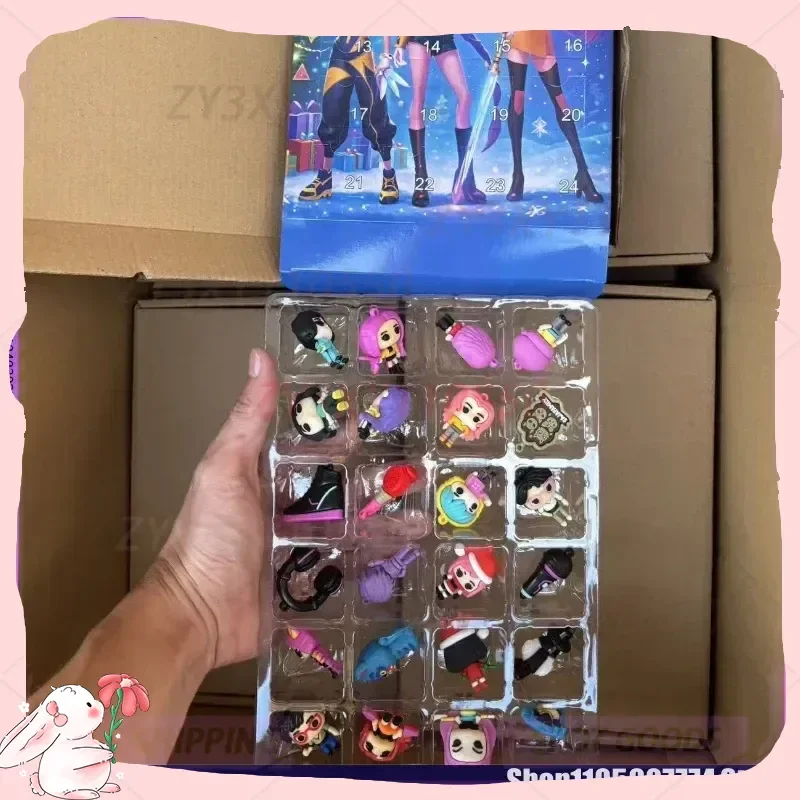 متوفر في المخزون Kpop عيد الميلاد شيطان الصيد 24 قطعة تقويم القدوم مفاجأة صندوق أعمى K البوب الدمى صناديق الهالوين الشكل الهدايا الاطفال اللعب #5