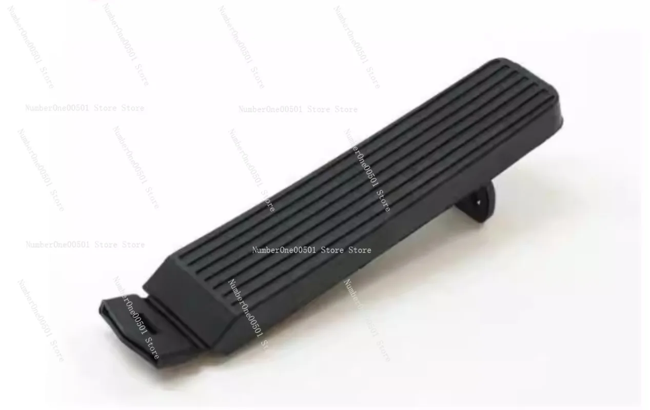 Gas Pedal for W124 W126 1263000504 - High-Quality Accelerator Pedal