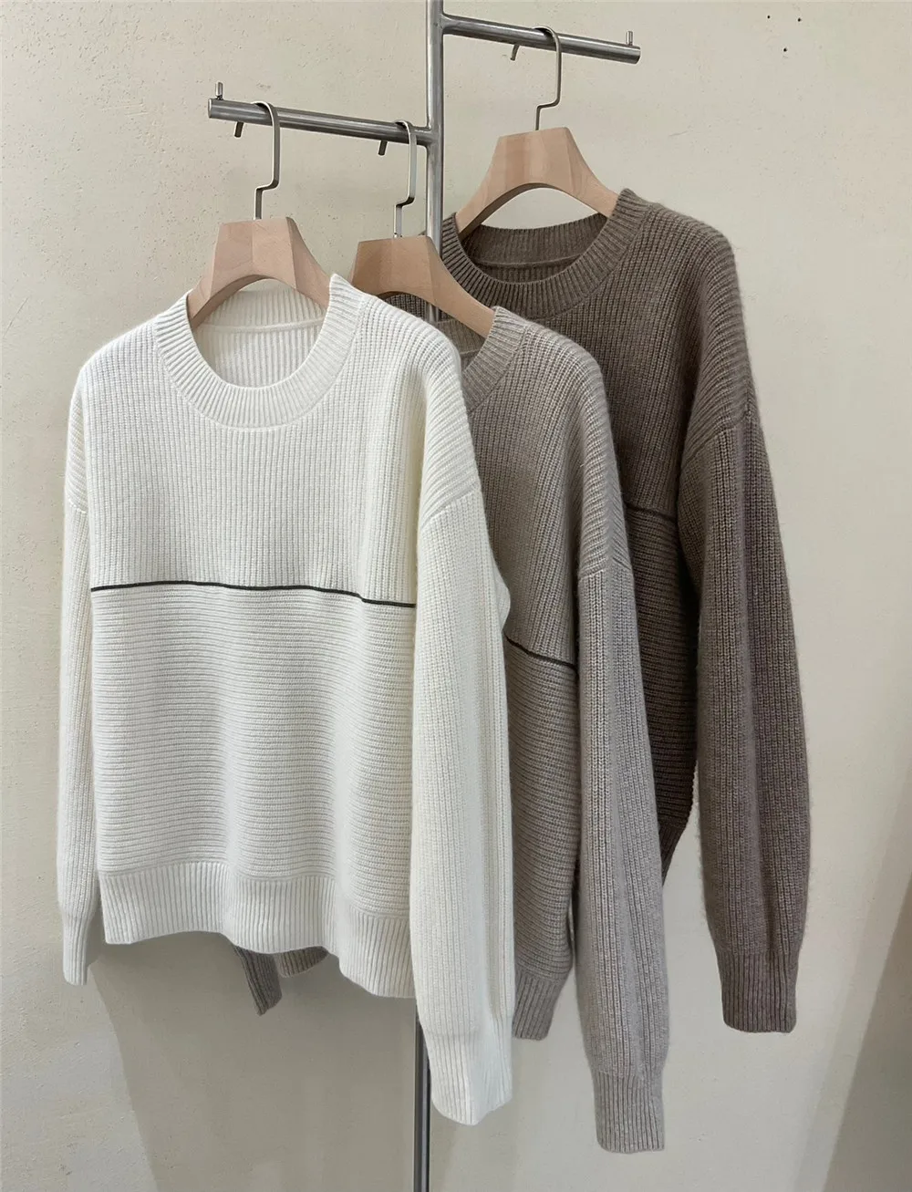 Fall Winter Women\'s Bead Chain Cashmere Knitting Sweaters O-Neck Pullover Long Sleeves Slim Fit Straight Top‘s Female