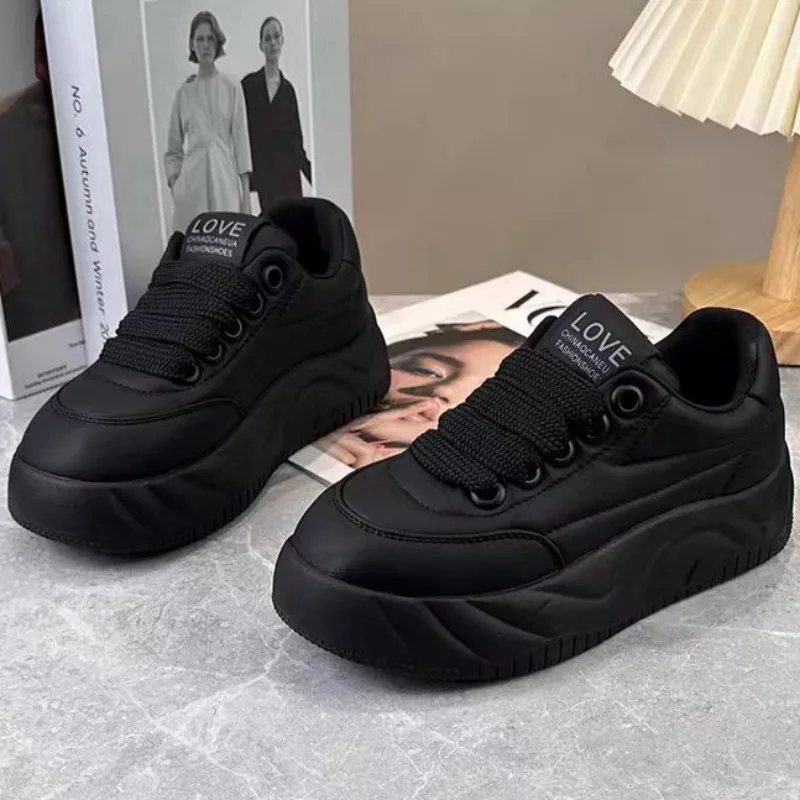 

Women's Casual Sneaker Thick Sole Platform Shoes Round Toe Vulcanized Shoes Solid Color Versatile Shoes Height Increased Shoe