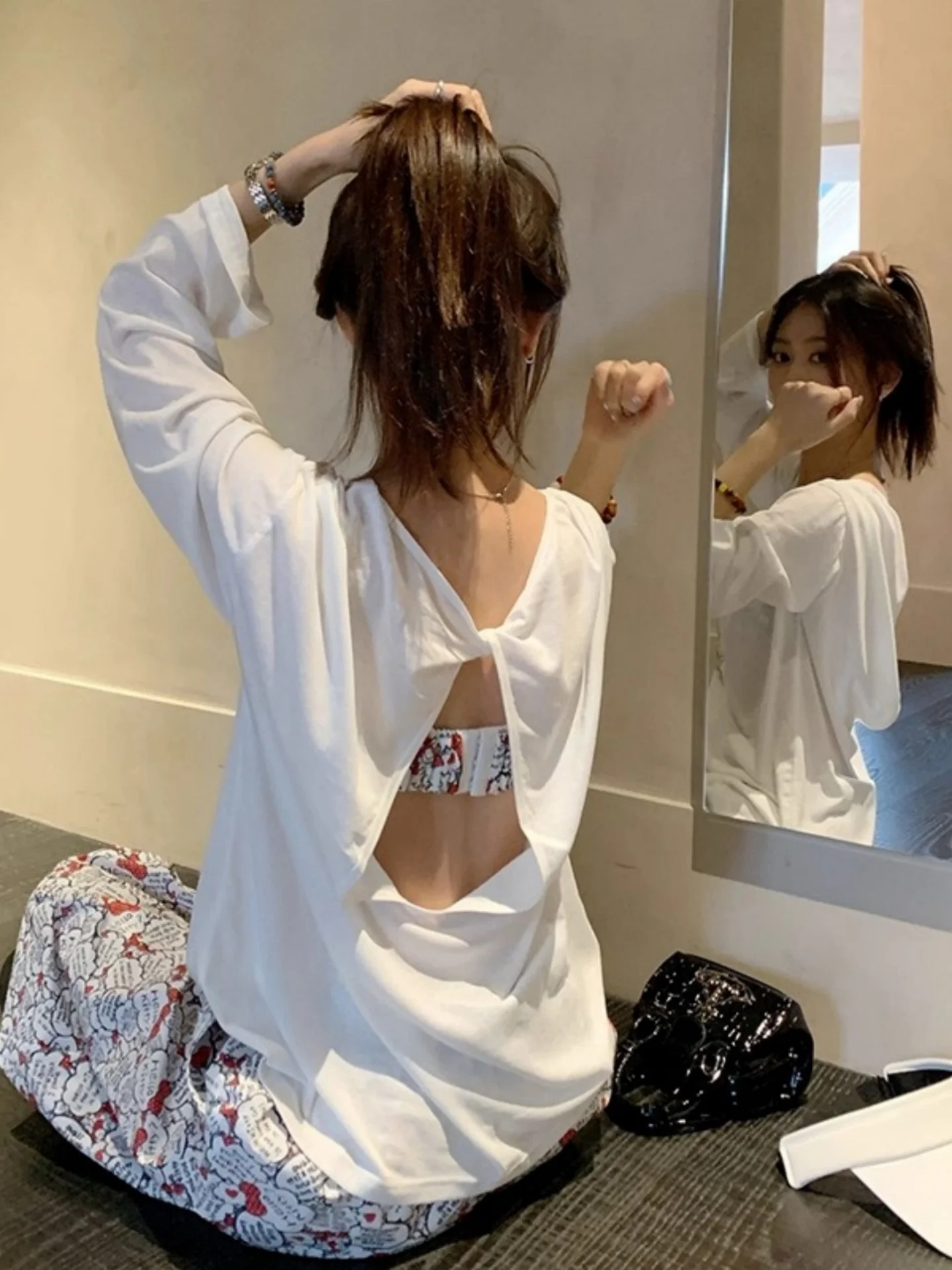 American Style Long Sleeve Sexy Hollow out Back Sun Protection Shirt T-Shirt Women Summer Thin Casual Versatile Cover up Top