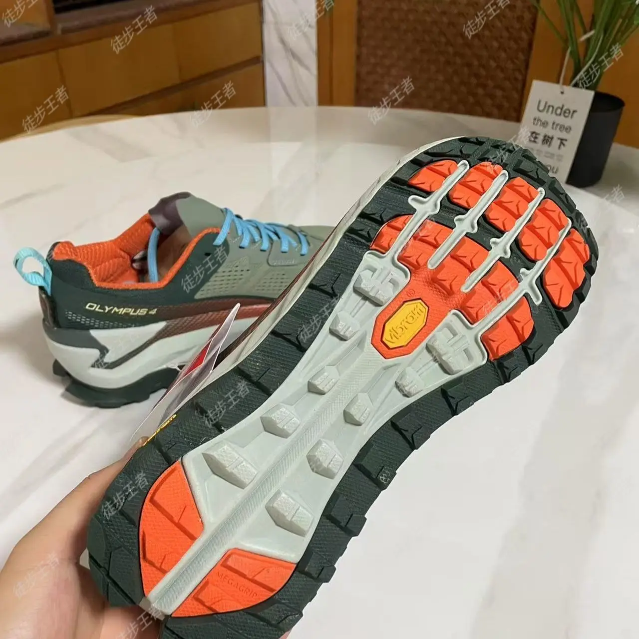 

Badminton Shoes Tennis Court Training Volleyball Shoes Indoor Outdoor Professional Men's Women's Breathable Sports Large Size ..