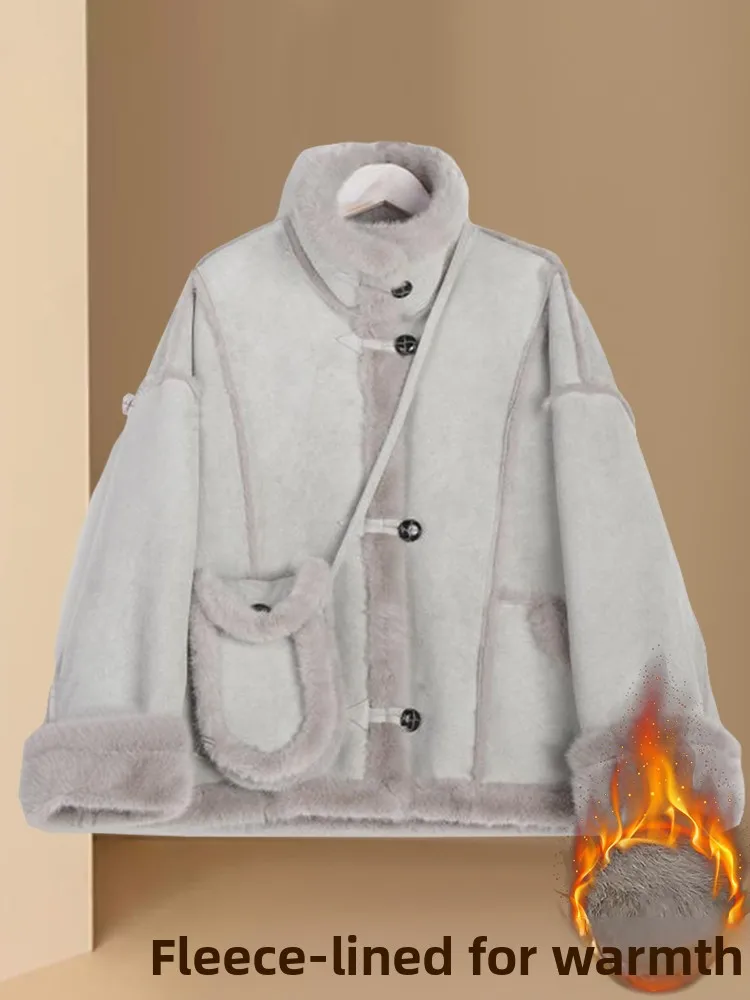 

Women's Short Thickened Warm Lamb Fur Cotton Jacket Iceberg Blue Leather Fur Integrated Winter Clothes New Arrival 2026