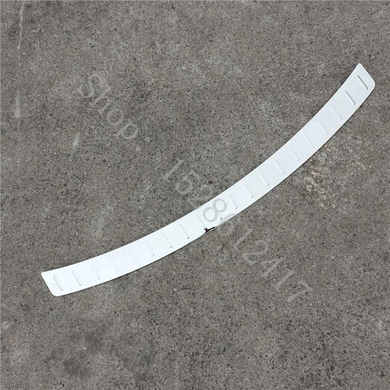 

Car styling for Infiniti QX70 2013 2014 -2019 Stainless Steel Rear Bumper Protector Sill Trunk Tread Plate Trim rear styling