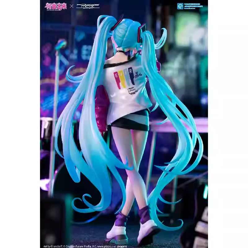 Op voorraad Echte originele HobbyMax Hatsune Miku Trendy Street Ver. PVC 26CM Anime Action Figure Pop Speelgoed Cadeau Beeldje Ornament