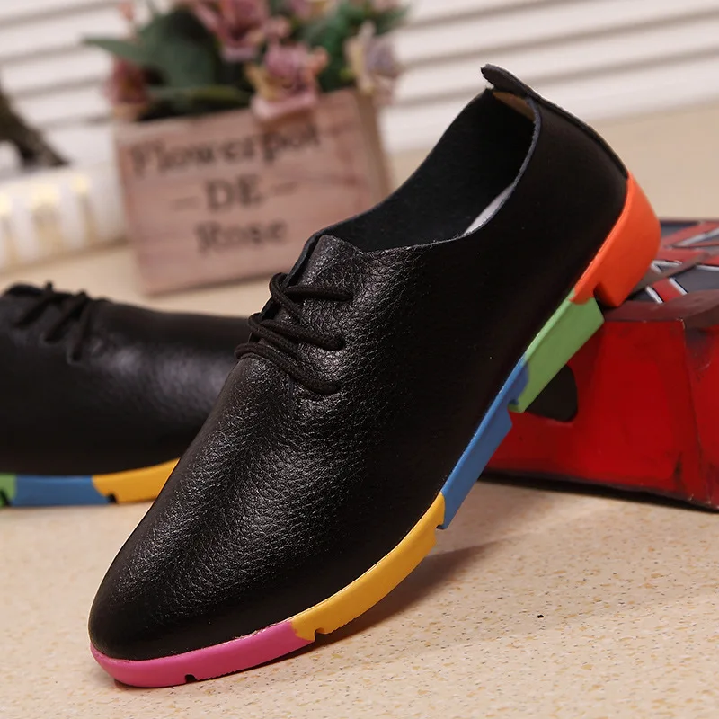 2023 New Flat Shoes Women\'s Shoes Plus Size Leather Flats Women\'s Sports Shoes Nurse Peas