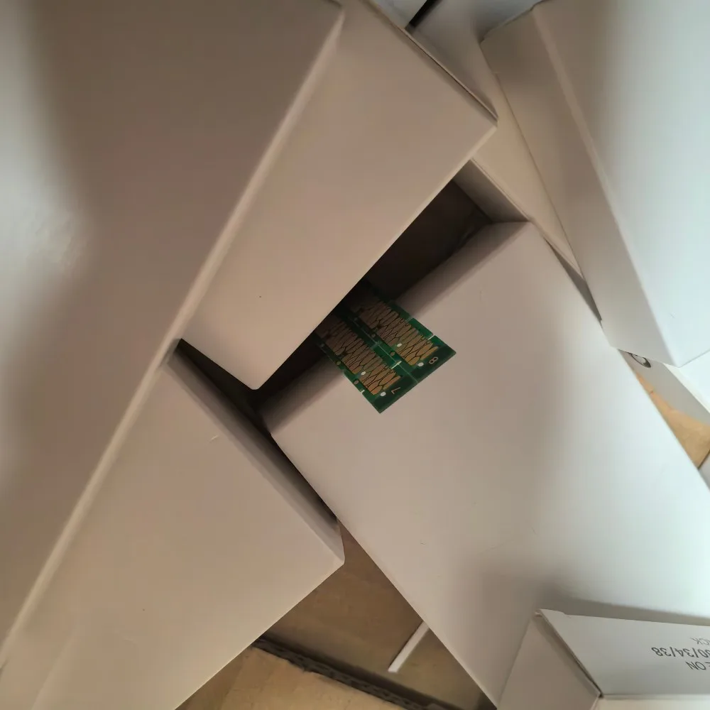 

T6193 6193 Maintenance Tank Chip For EPSON Sure Color T3200 T5200 T7200 T3000 T5000 T7000 Plotter Printer parts