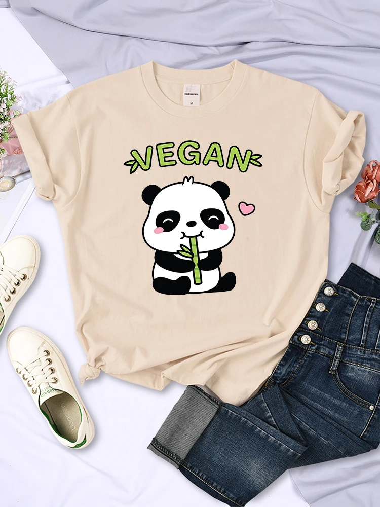 Vegan Panda Loves To Eat Bamboo Female T-Shirt Loose Breathable T Shirt Breathable Summer Tops Hip Hop Oversize Women\'S T Shirts