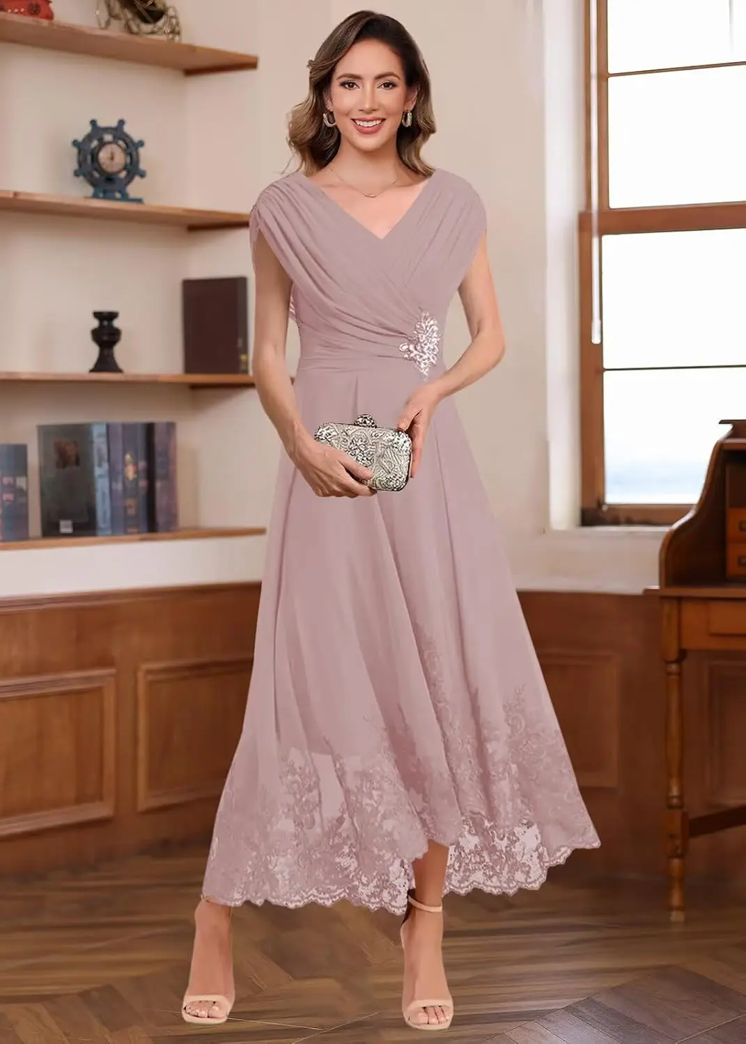 فساتين أم العروس بأكمام قصيرة على شكل حرف A للنساء فستان سهرة رسمي من الشيفون مزين بالدانتيل