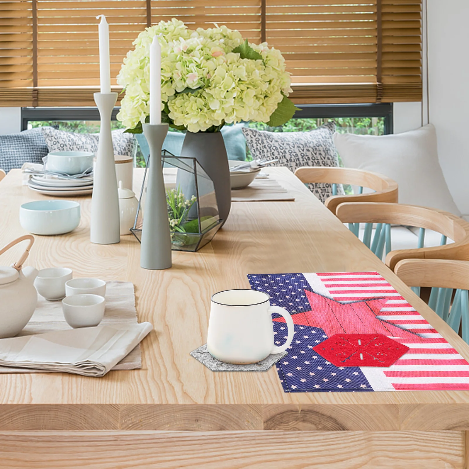 

4Pcs Christmas Place Mats Snowflake Pattern Hexagon Heat-Insulation Table Cup Mats Anti-Slip Xmas Party Decor Place Mat