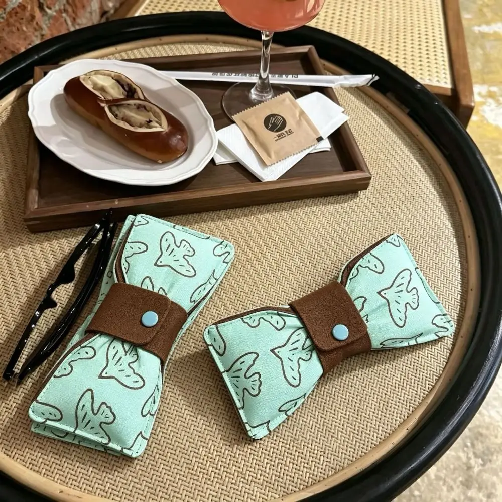 Bow Shape Wave Point Eyeglass Case Portable Anti-scratch Sunglasses Storage Bag Cotton Padded Snap-button Sunglasses Pouch