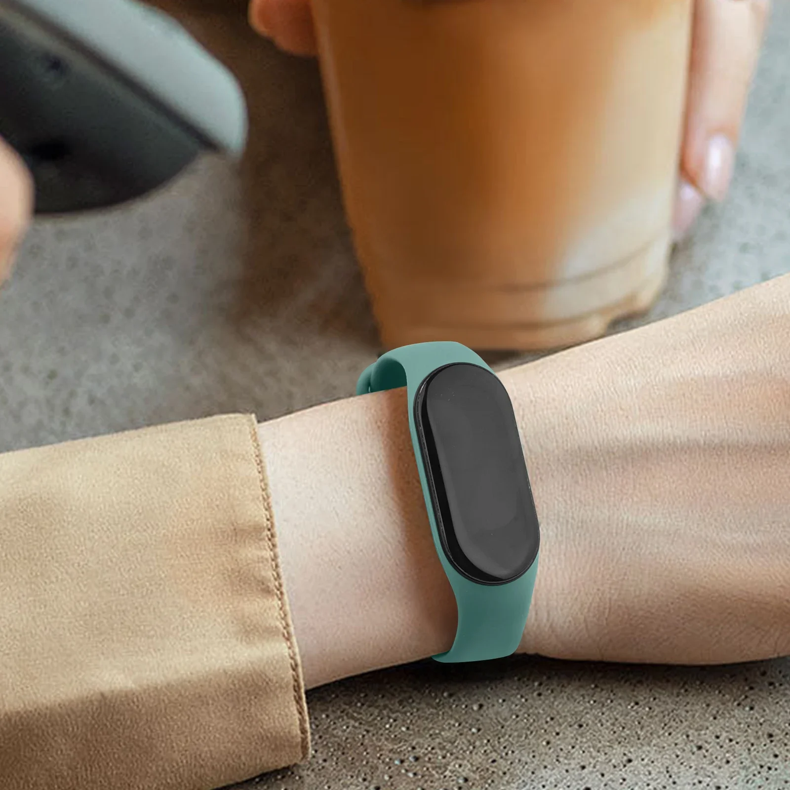 Силиконовый ремешок для Xiaomi Miband 7 6 5, ремешок для часов Amazfit Band5, браслет для спорта Mi Band 7 6 5, аксессуары для умных часов