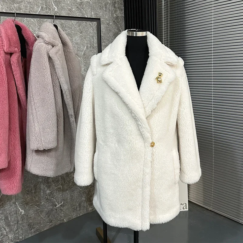 New Short Warm Teddy Bear Coat Female Causal Loose Large Lapel Silhouette Fur Woolen Coat Women Thick Fashion Fit Autumn Winter