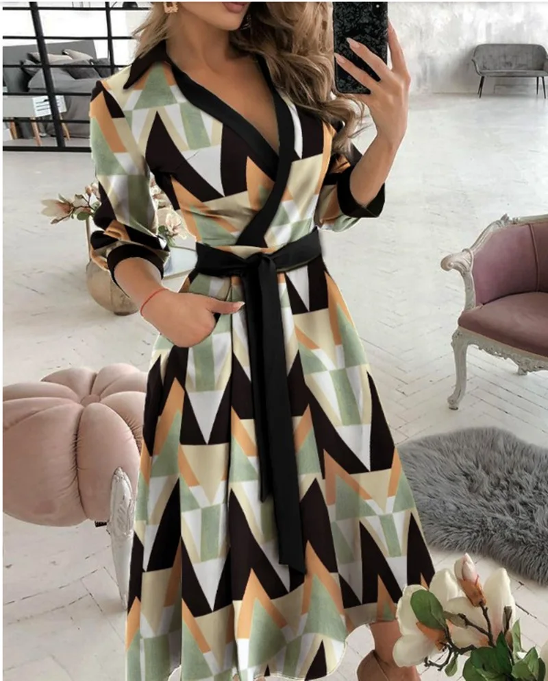 Autumn New Casual Women\'s Fashion Long-sleeved V-neck Printed Pattern Mid-length Elegant Printed Women\'s Dress