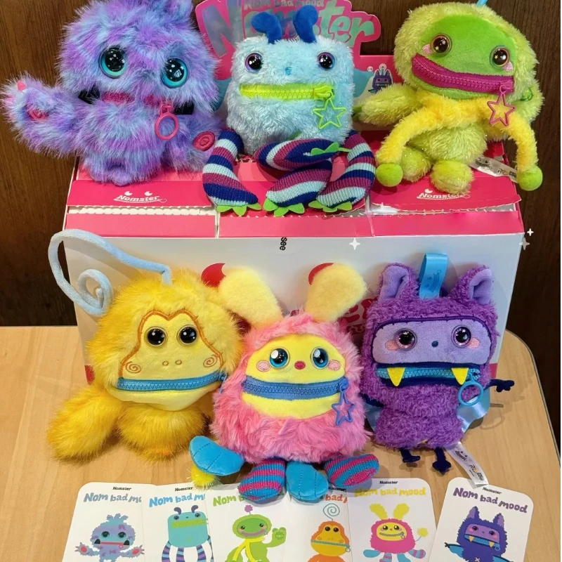 Nomester Nom Bad Mood صندوق أعمى مع ألعاب صنع الصوت كيرينغ حقيبة إكسسوارات جذابة سلسلة مفاتيح قصيرة هدايا