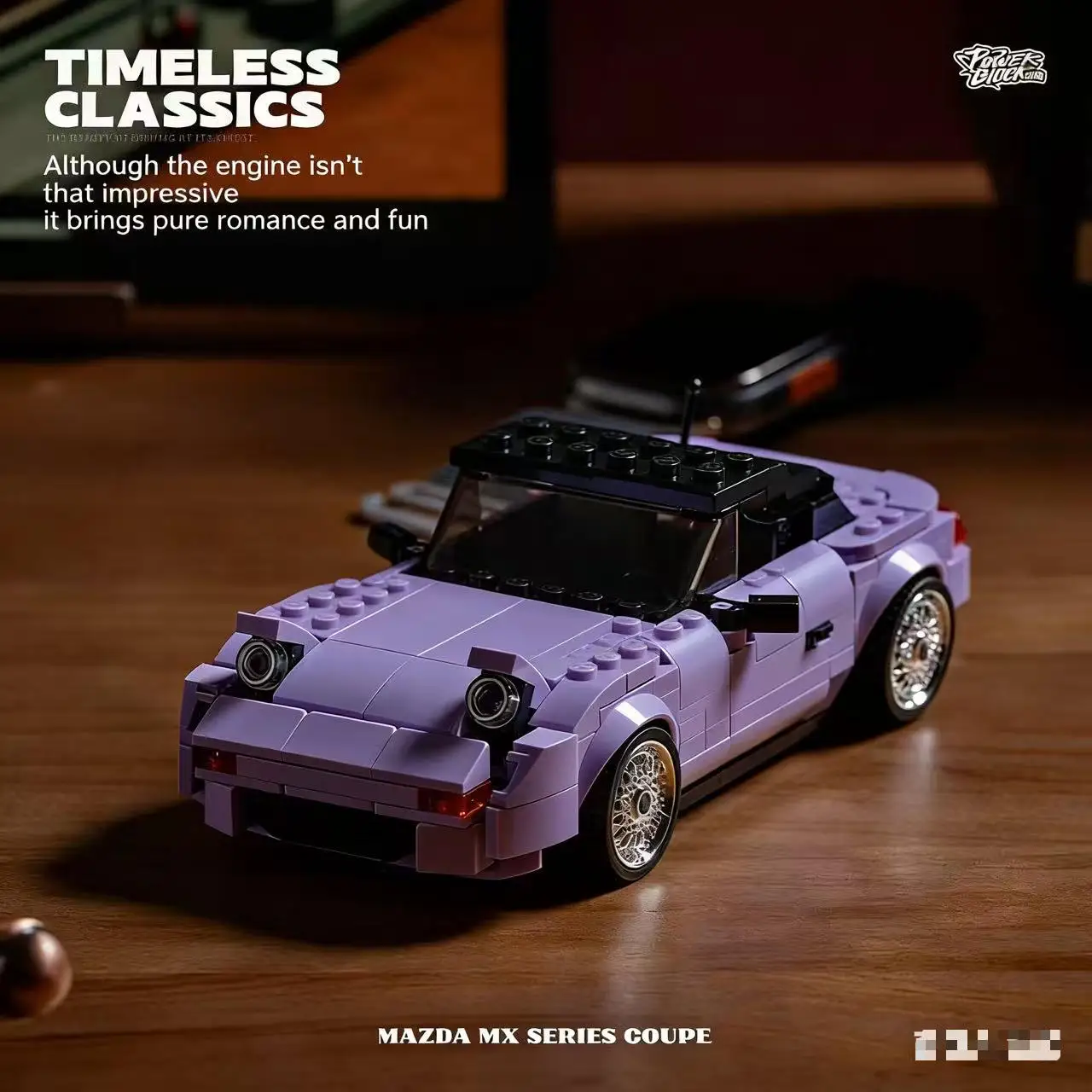 

Piper Classic Mazda MX5 Sports Car Building Block Container Display Case Assembly Toy Car Model Collectible Creative Toy Gift