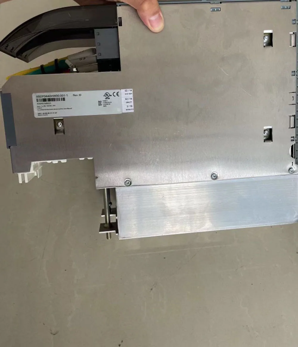 8B0P0440HW00.001_1 Servo Drive para B&R