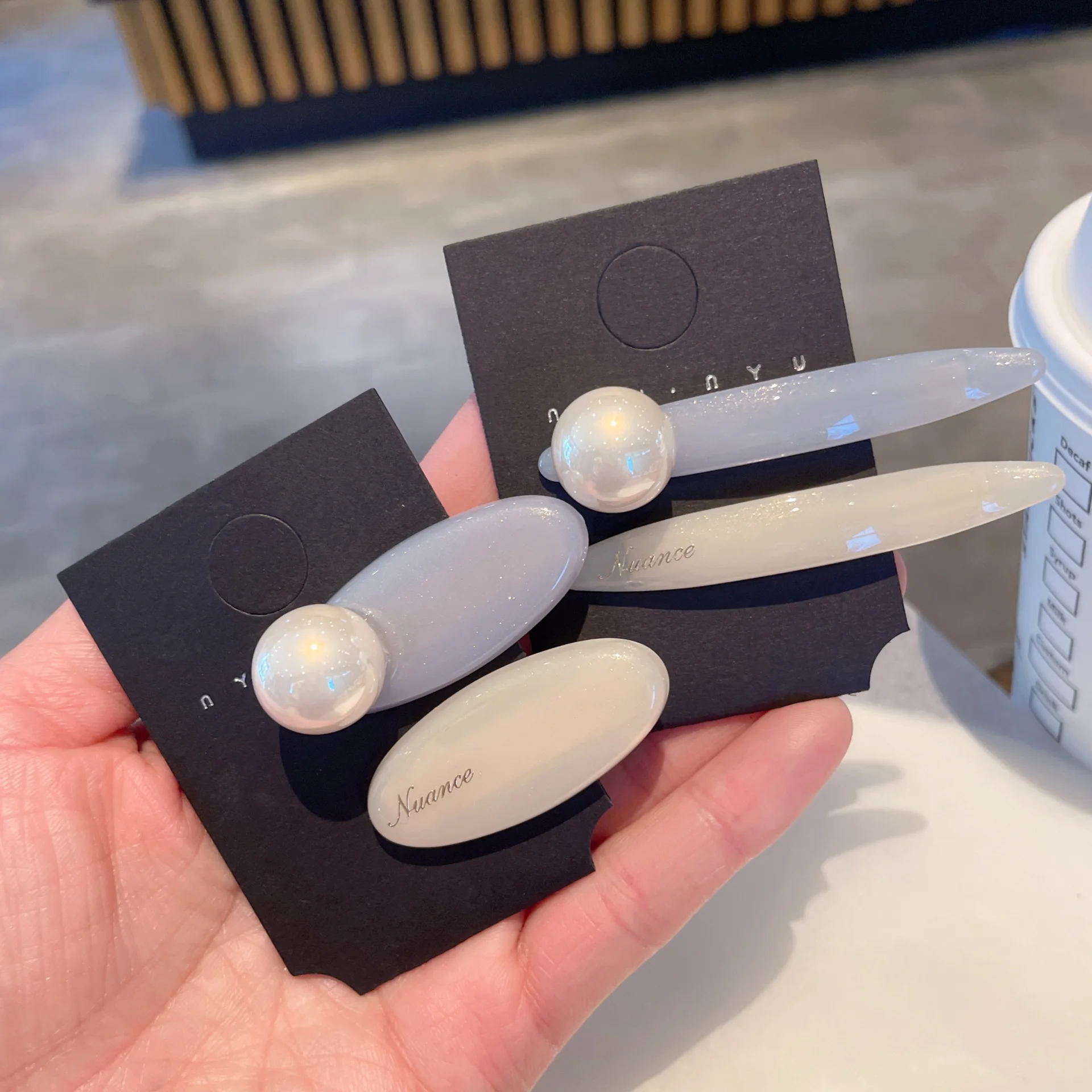 

Pearlescent Glitter Blue and White Hairpin Duck Bill Clip Edge Clip Bangs Girls Women Headwear Hair Styling Tools Accessories