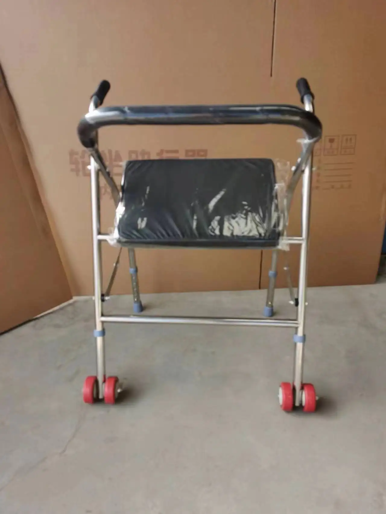 Walking aids stainless steel foldable seating to move elderly people with fractures Special trolley for pregnant women