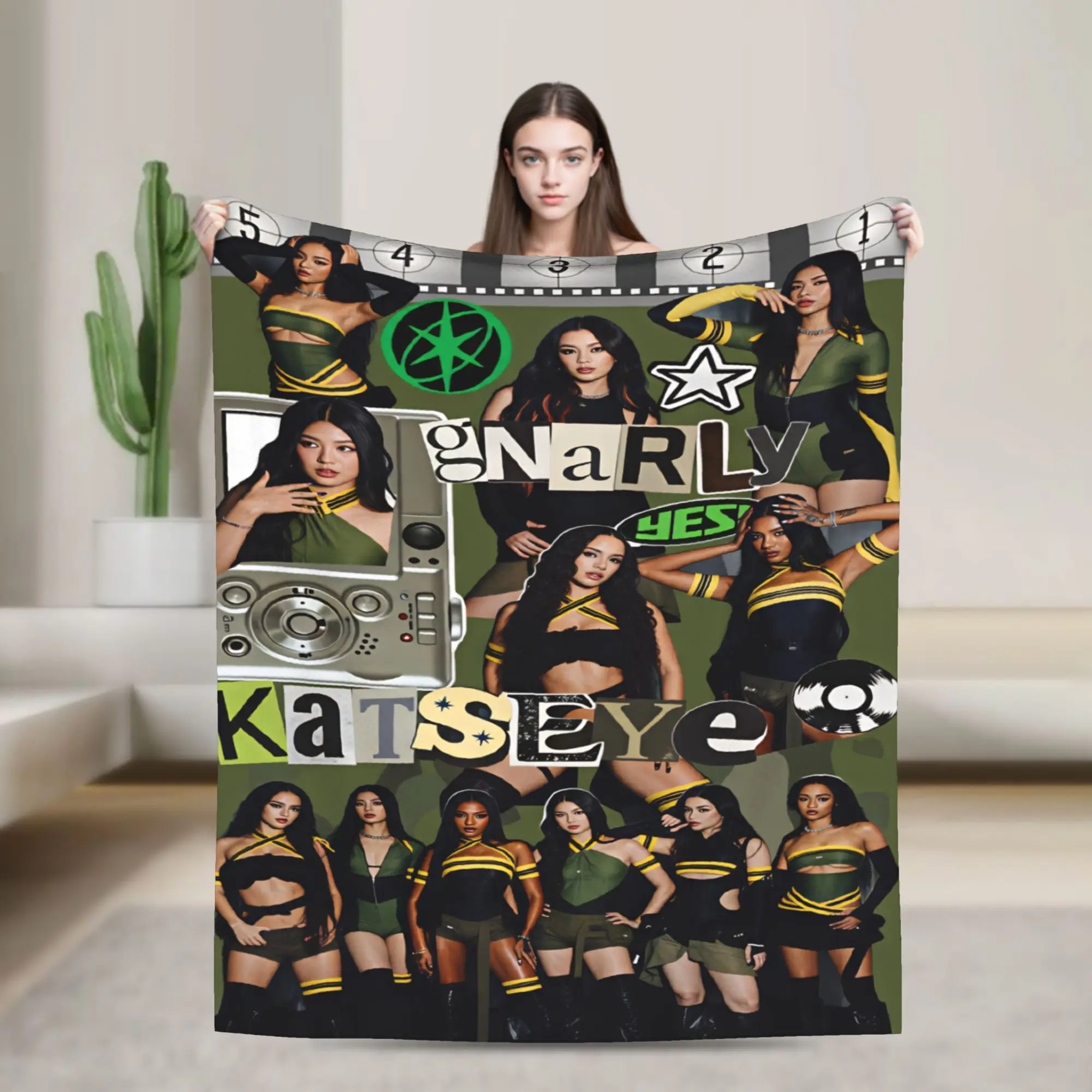Retro Green Magazine Katseye Blanket Quality Super Warm  Throw Blanket Spring Travel Office Couch Bed Funny Bedspread