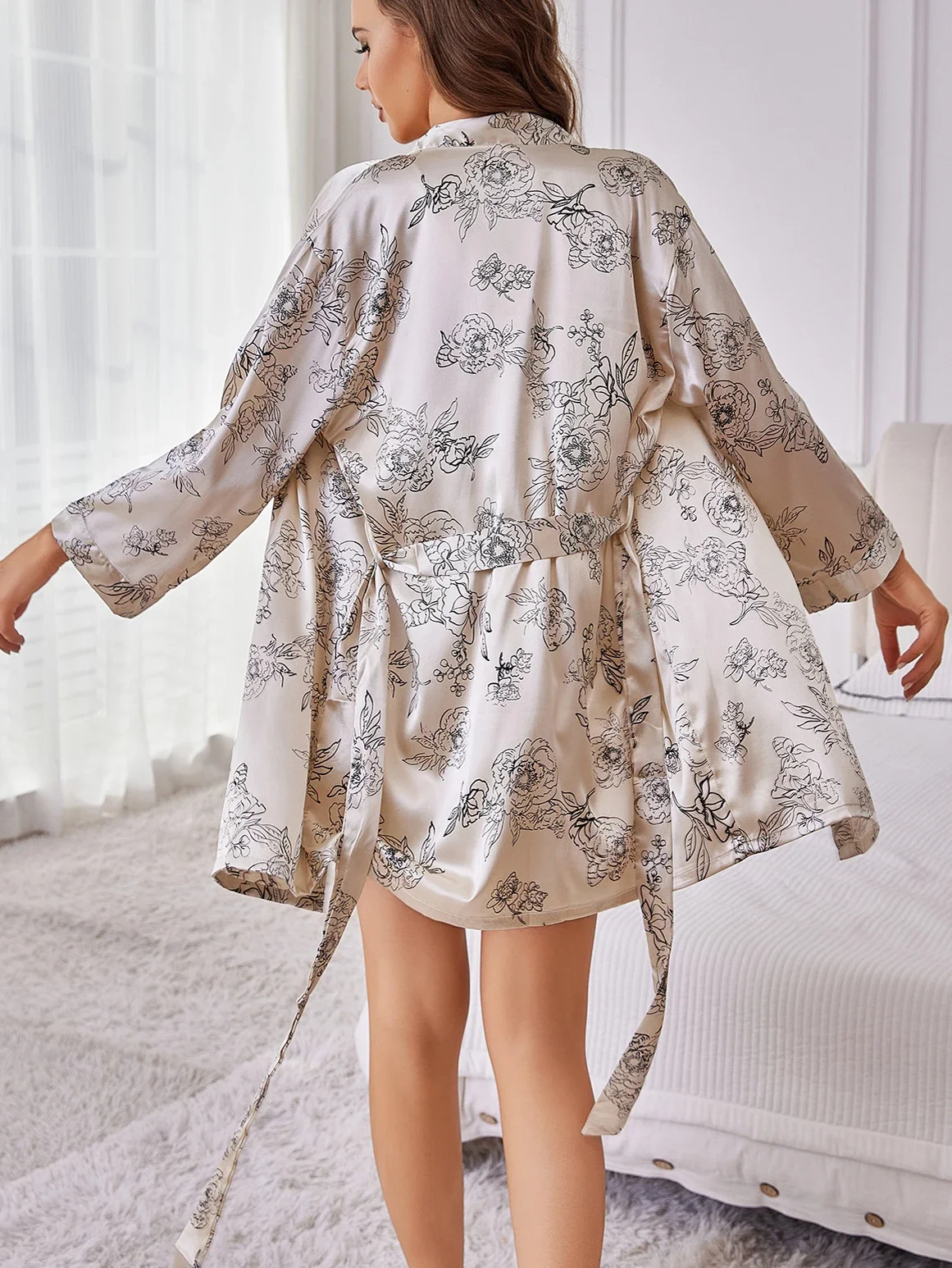 French-Inspired V-Neck Belted Robe Womens Lightweight Silk Loungewear Spring Floral Print Bathrobe with Flowy Sleeves