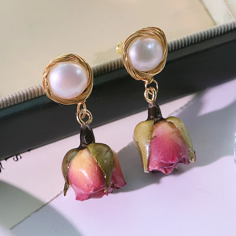 Pink Purple Rose Real Flower Eternal Flower Pendant 18k Electroplated Natural Pearl Earrings for Wife Romantic Jewelry GE0930A