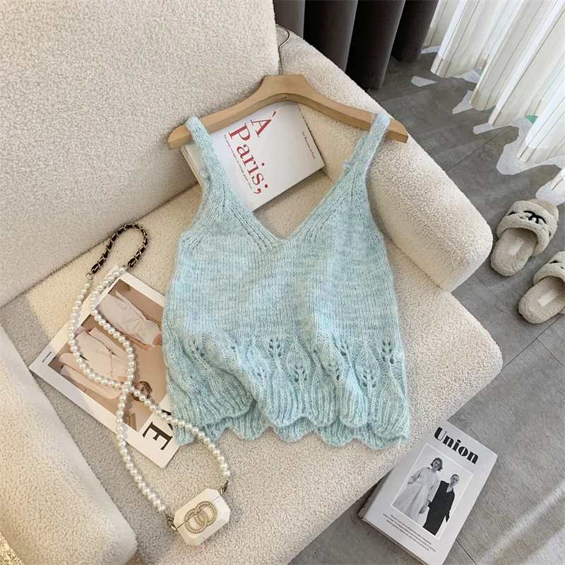 Y2K Knitted Camisole Top Korean Wool Jacquard Hollow Embroidery Vest Cute Gentle Women Tops Fashion Age Reducing