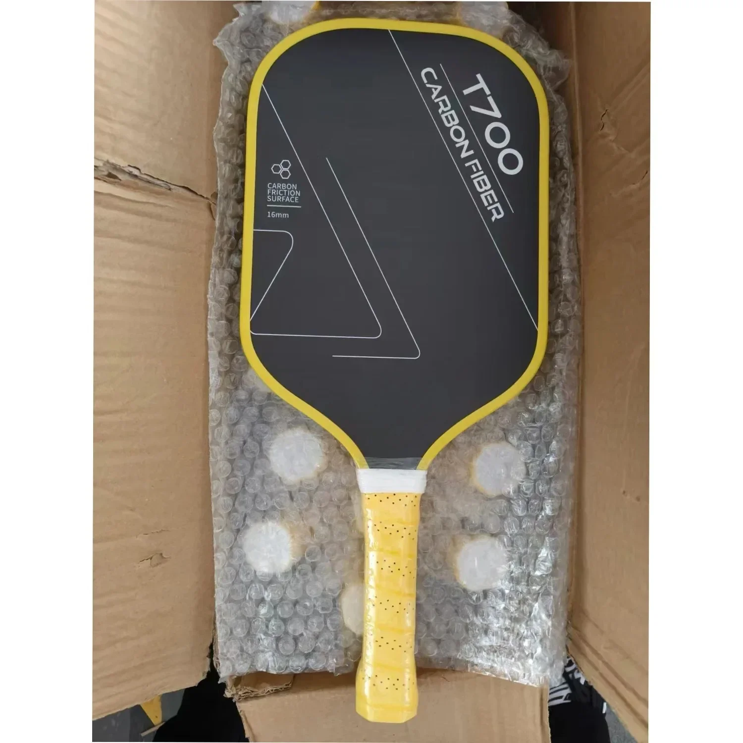 Racchetta professionale pickleball realizzata in fibra di carbonio T700, adatta per giochi e attività all'aperto