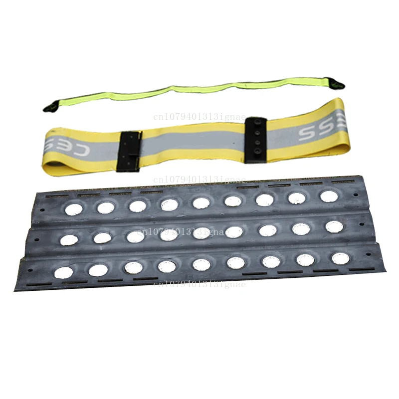 Bridge escape, sand prevention, off-road vehicle anti-depression plate, self-rescue and rescue equipment, a piece