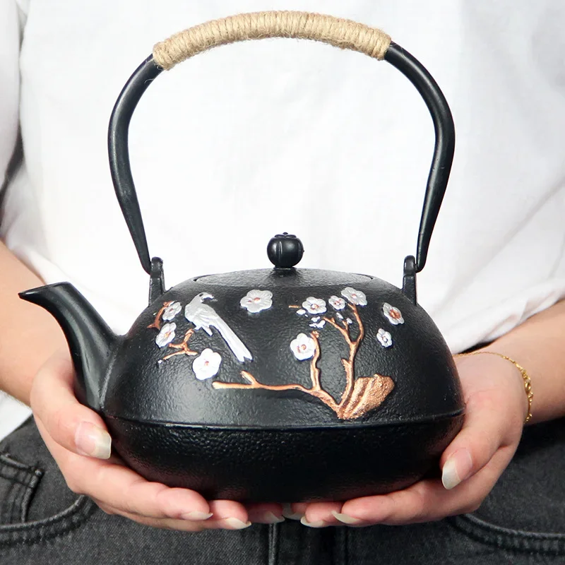 

Japanese Style Handmade Iron Kettle Cast Iron Tea Kettle for Boiling Water and Making Tea Home Kung Fu Tea Accessories