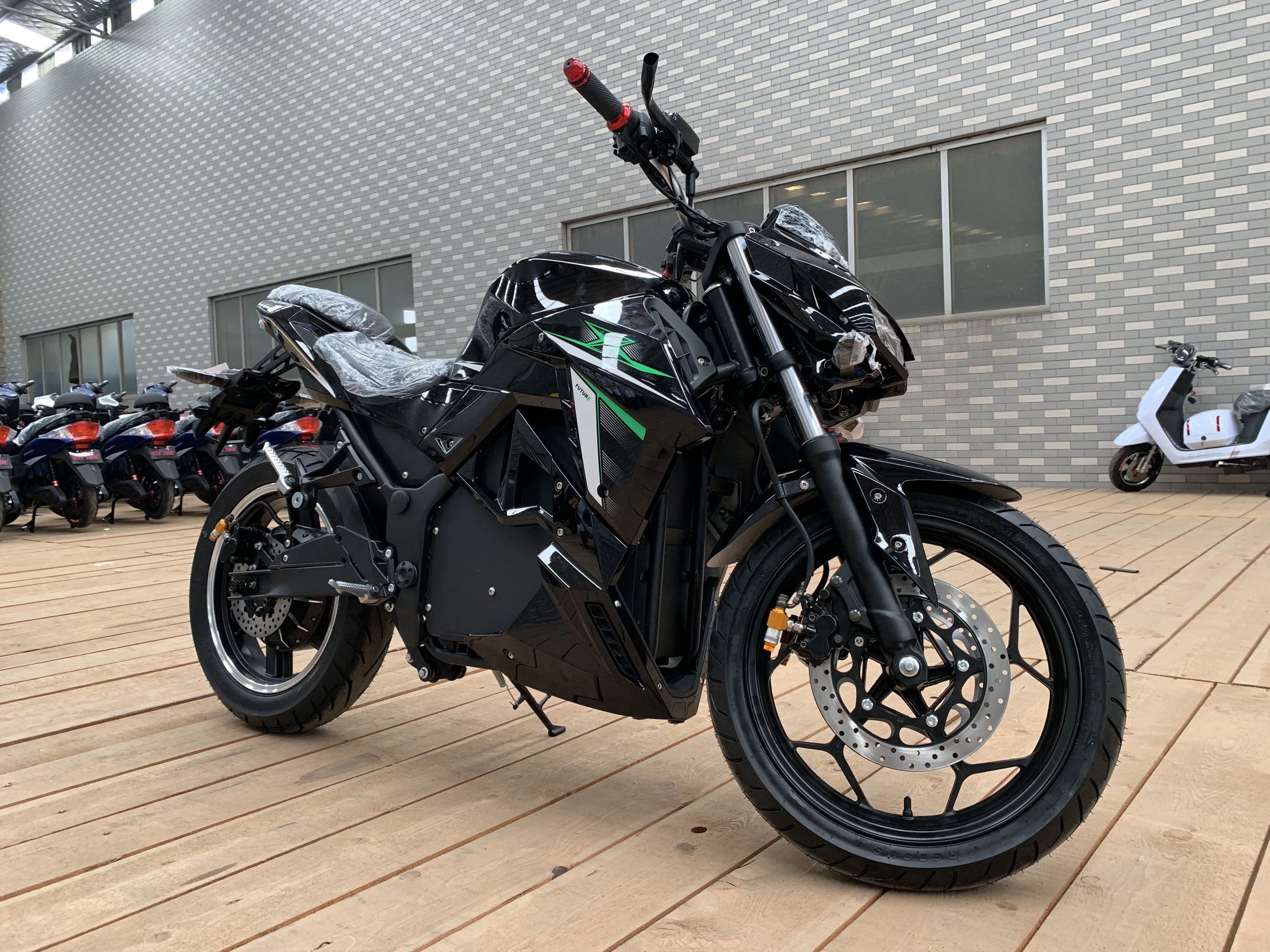 Electric Motorcycle With Seat Dual Motor 5000w Wide Wheel Fat Tire 72v 40ah Harleyment Motor Scooter Electric Vehicle for Adult view 5