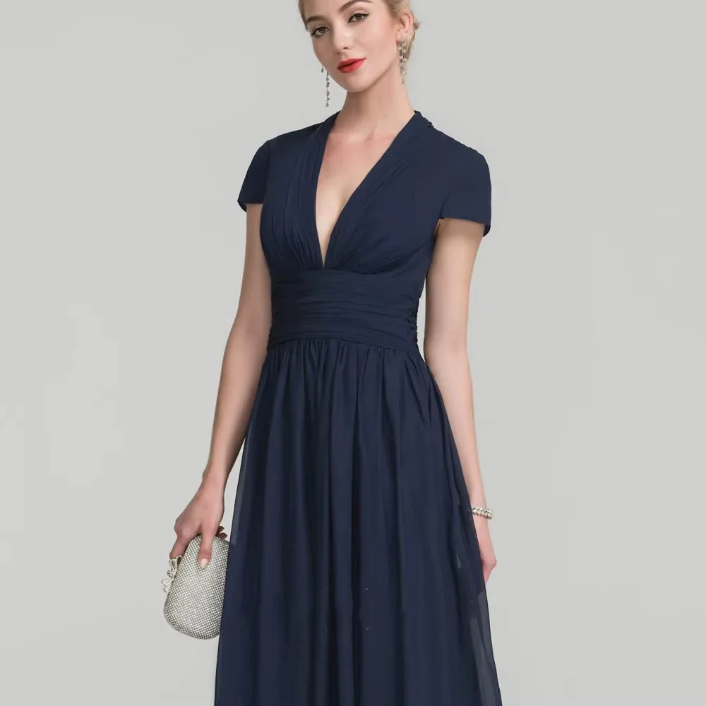 تخصيص بسيط أم الفساتين خط أنيق الخامس الرقبة فستان حفلة العروس قصيرة الأكمام فساتين حفلات الزفاف #3