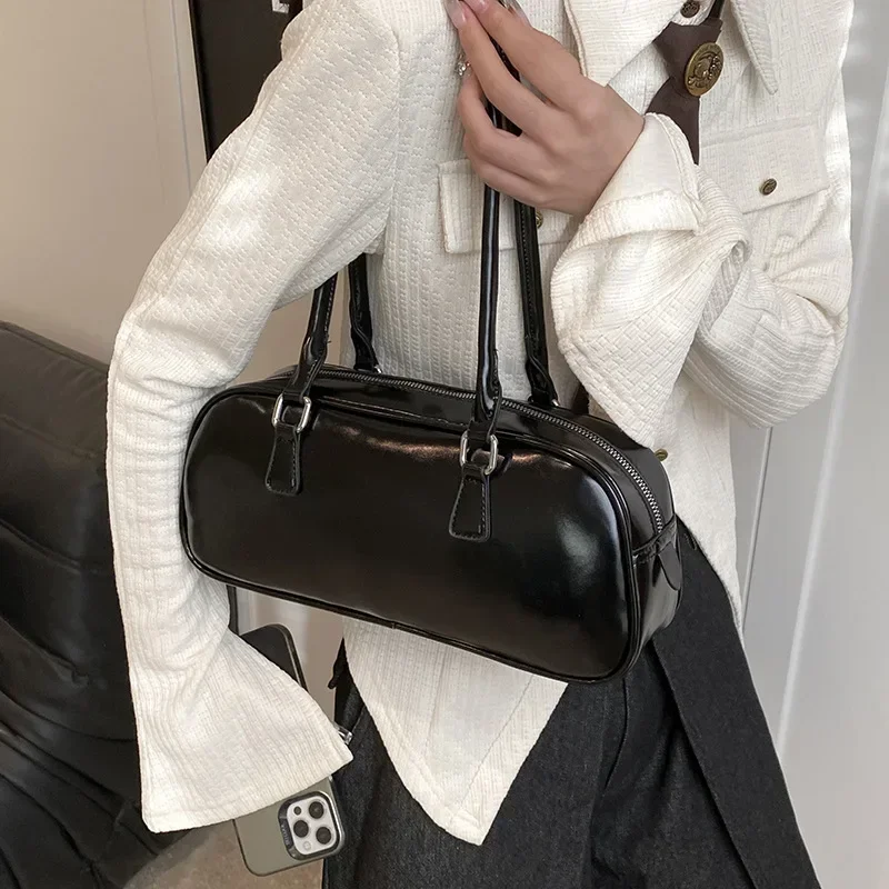 

2026 Spring Korean Retro Underarm Bag, Solid Color PU Leather Simple Shoulder Purse for Women