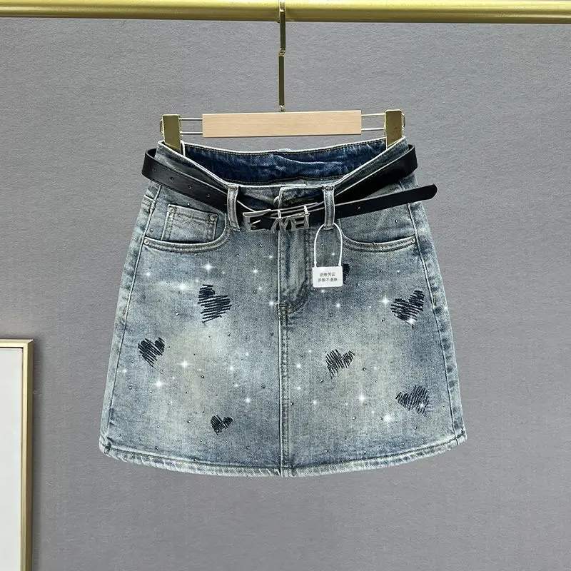 

Hot Drilling Denim Shorts Female Tide in The Summer of 2024, The New High Waist Slim Ins Joker A-word Hip Skirt.