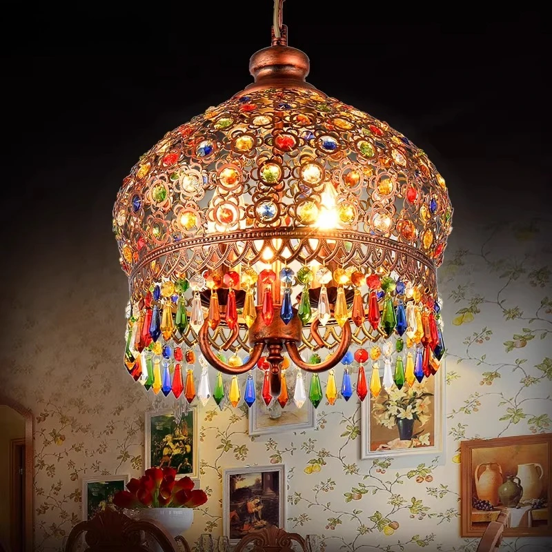 Retro wrought iron restaurant single-head color crystal lamp creative features American cafe three-head chandelier
